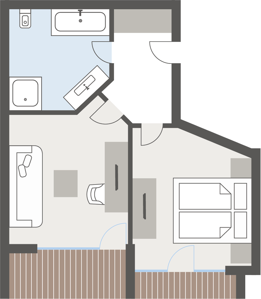 Familienzimmer West mit Bergblick im Hotel Jenewein Grundriss eines Familienzimmers mit zwei Schlafbereichen, Bad und Balkon mit Bergblick.